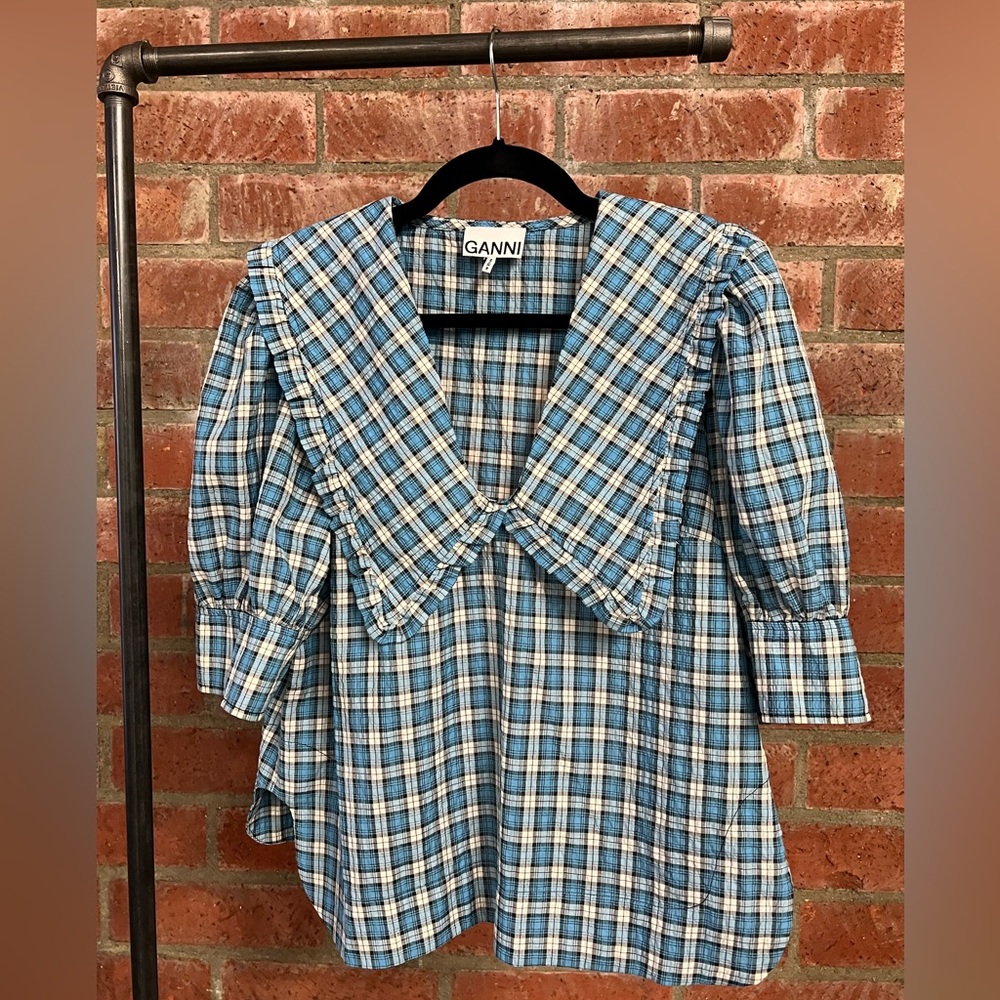 Lovely blouse